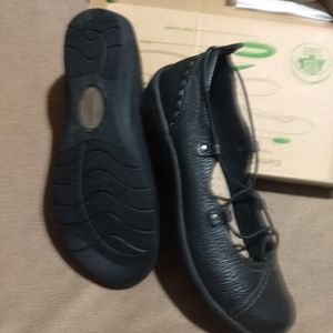 Earth Origin Shoes